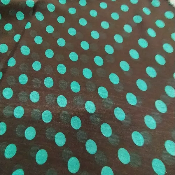 067233