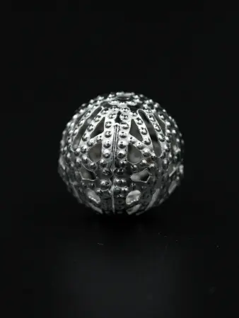 221458 (3)