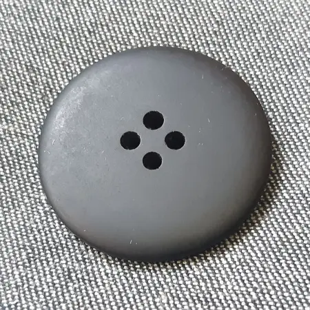 047697+