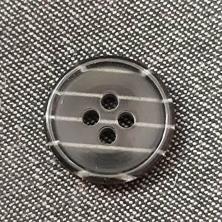 047551