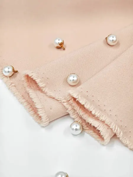 Лучшие цены на ткань Габардин    Розовый Бежевый  в интернет-магазине ТКАНИ ВСЕ