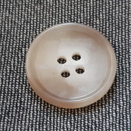 047394+