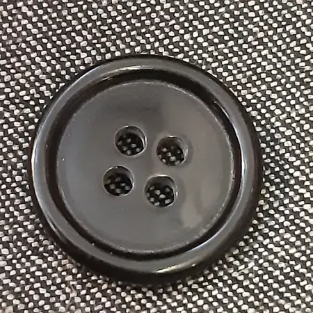 076067